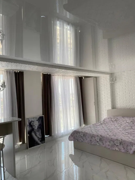 продажа однокомнатной квартиры номер A-174381 в Приморском районе, фото номер 9